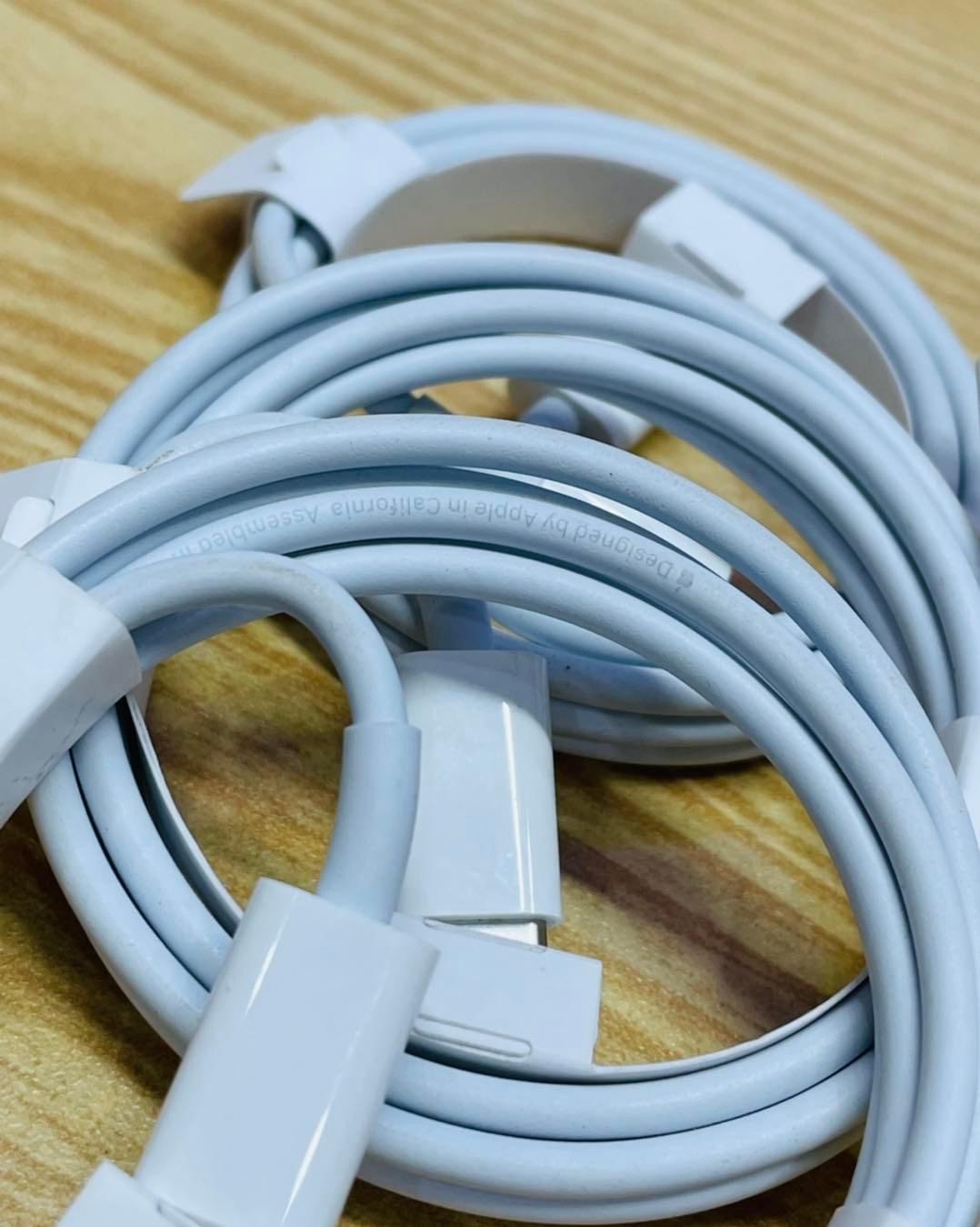 Apple Type C Charge Cable (1m) - Image 2